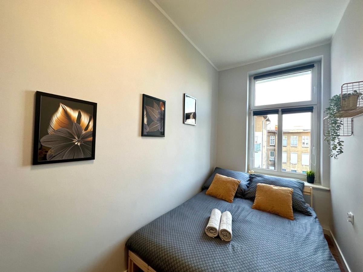 Mmrent Sunflower Room Гданьск Экстерьер фото