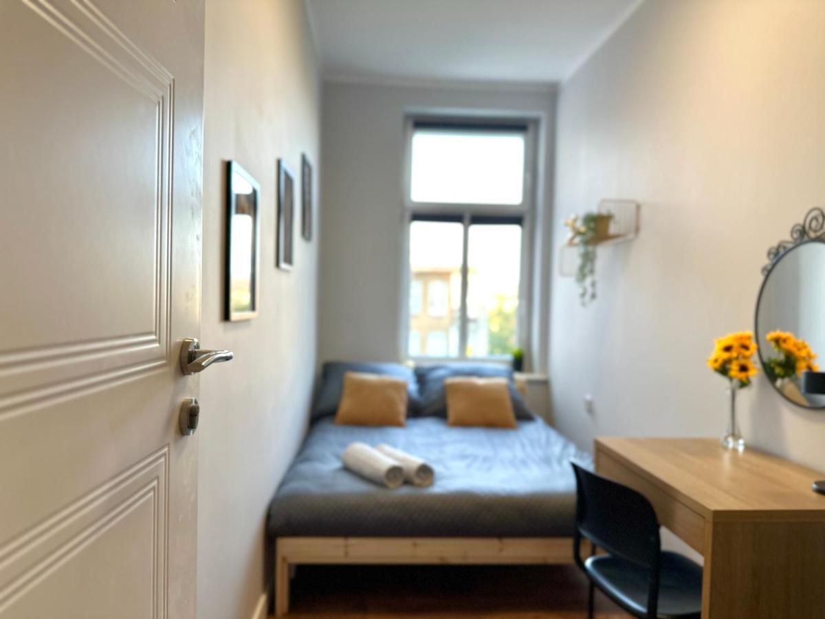 Mmrent Sunflower Room Гданьск Экстерьер фото